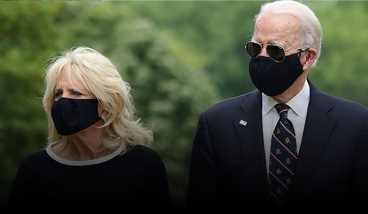 Joe Biden criticizes President for mocking face masks