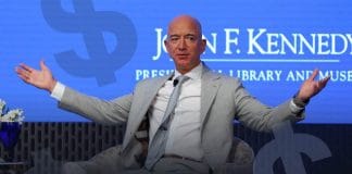 Jeff Bezos worth climb sharply once again to $200 billion