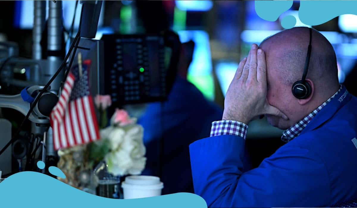 Dow Flips over 500 points as COVID-19 fears rise