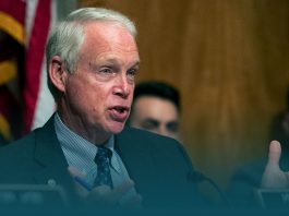 Sen. Ron Johnson invites Ken Starr To Testify On A Controversial Hearing On Elections