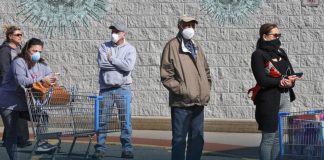 Fully Vaccinated American people can now remove face masks outdoors