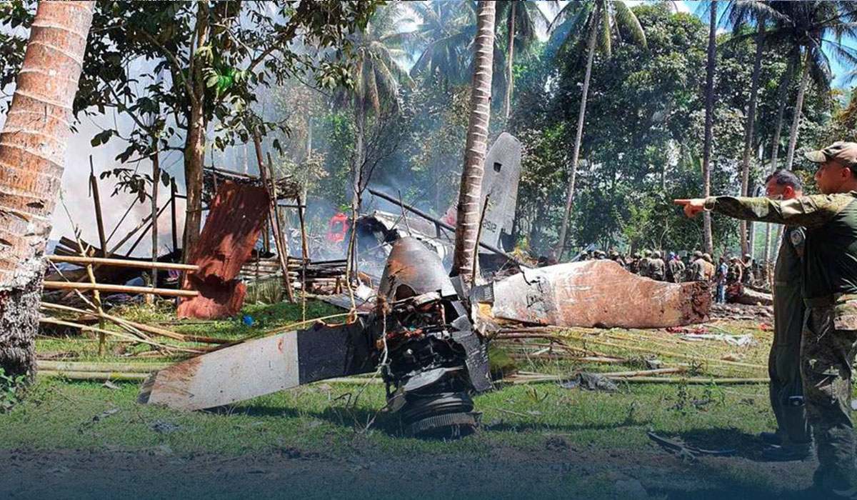 Hercules C-130 Transport Plane Crashes in Philippines, Killing 50 People