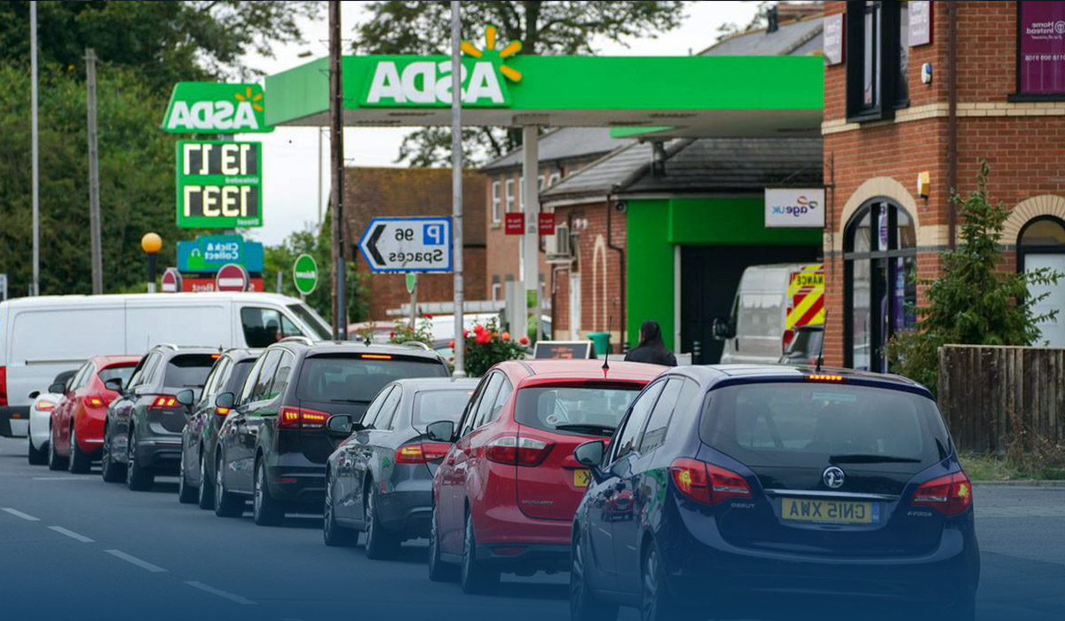 British Gas Stations Run Out of Fuel Amid Panic Buying