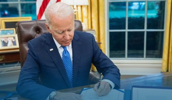 President Biden Signs Stopgap Funding Bill, Averting a Short-term Govt. Shutdown