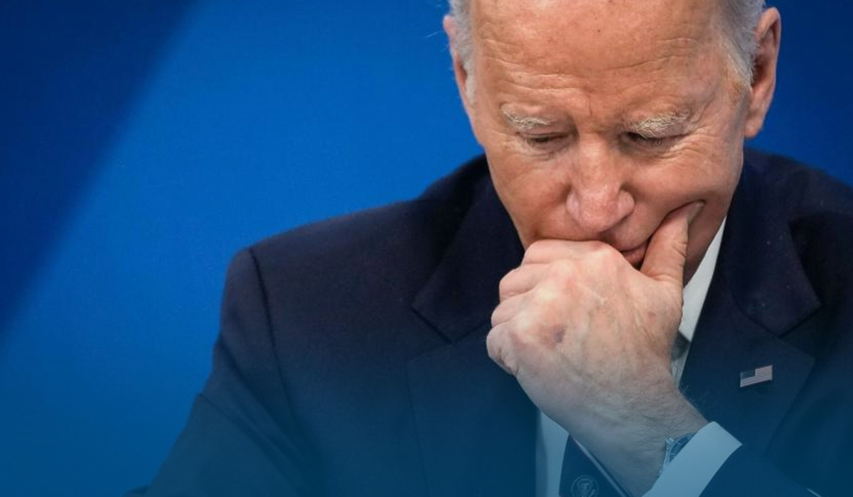 Biden Orders to Ban US Airspace for All Russian Flights