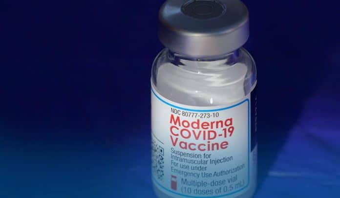 Moderna Requests FDA Approval for Fourth COVID-19 Dose