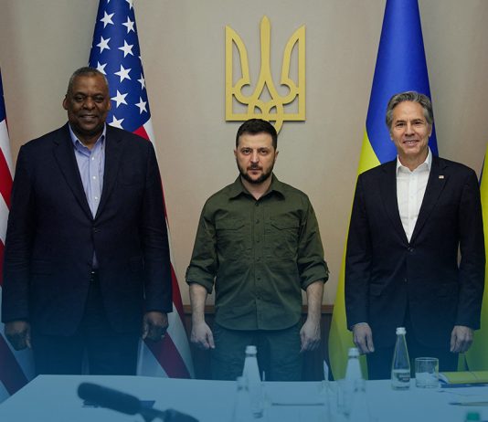 On Ukraine Visit, Austin, Blinken Vows Return of US Diplomats, More Security Assistance