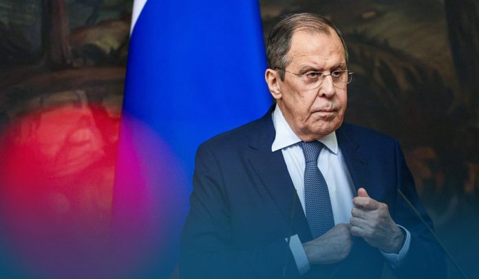 Russian Diplomat Lavrov Landed in Cairo For Talks Amid Ukraine War